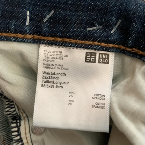 NWT - Uniqlo Slim Straight High Rise Jeans - Picture 5 of 6